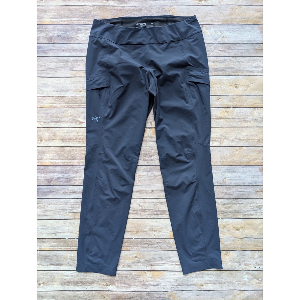 Arc'teryx Sabria Pant Hiking Pants Women 10 Nylon Gray Stretch Cargo Granola